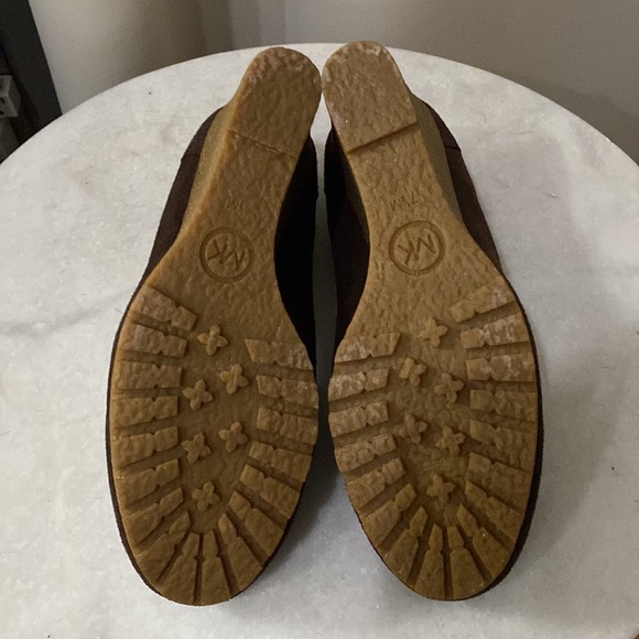 MICHAEL Michael Kors Rory Wedge Loafer Brown
Suede Platform - Picture 6 of 6